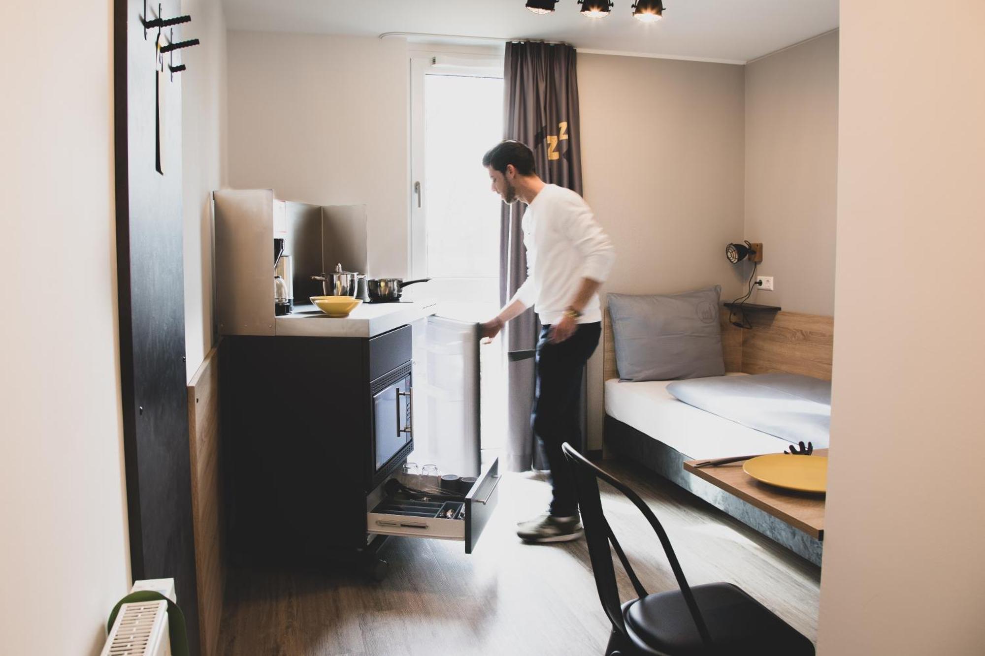 Das Schlafwerk Stuttgart-Nord Volldigitales Hotel-Self-Check In - Keine Rezeption-Lowbudget-Cashless Korntal-Münchingen Exterior foto