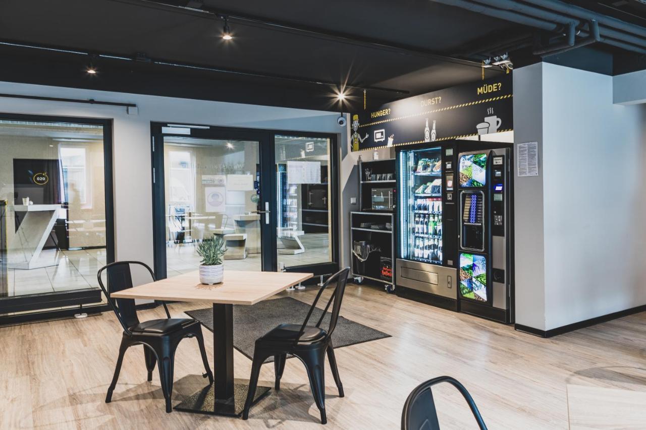 Das Schlafwerk Stuttgart-Nord Volldigitales Hotel-Self-Check In - Keine Rezeption-Lowbudget-Cashless Korntal-Münchingen Exterior foto